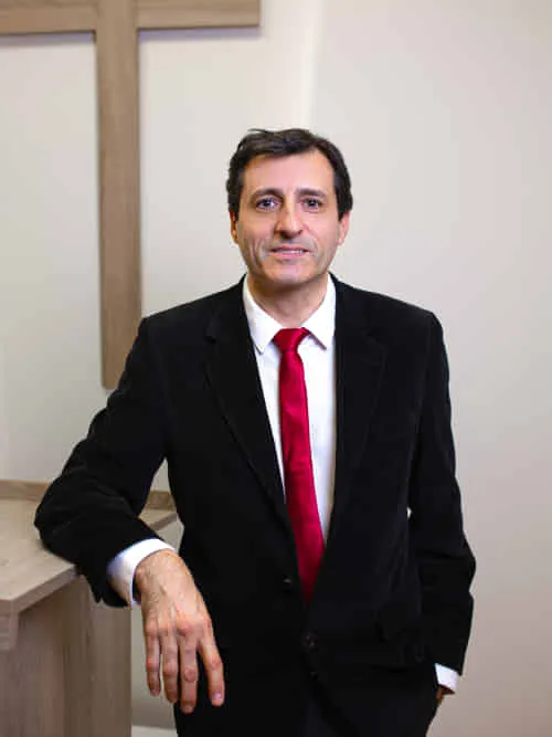 Alfonso Boza, pastor de la Iglesia Bautista Reformada de Valencia